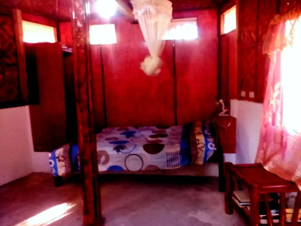 Lennon'S Place Backpacker Hostel Panglao