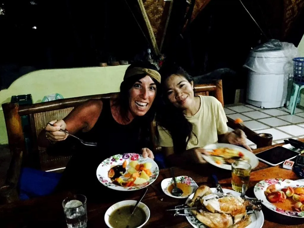 Lennon'S Place Backpacker Hostel Panglao Philippines